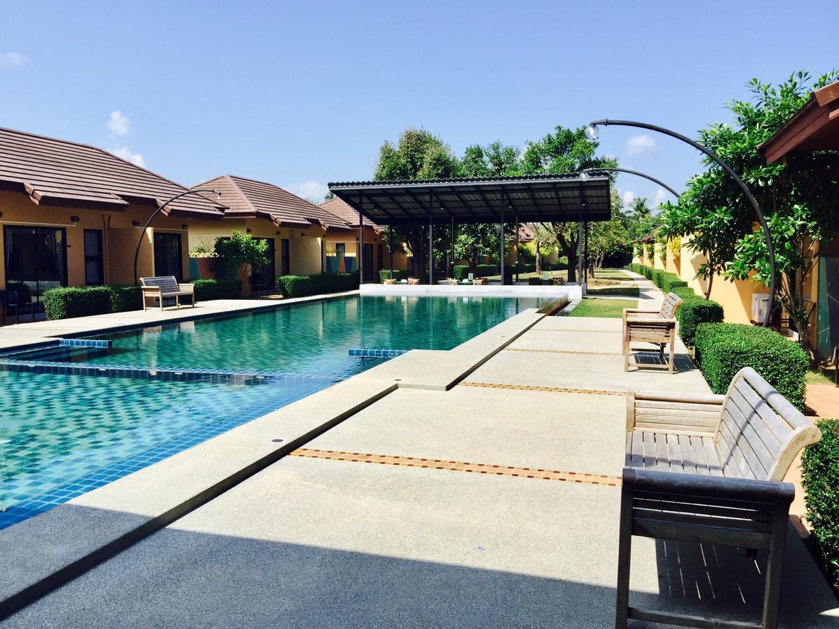 Green Adamas Resort チュンポーン エクステリア 写真