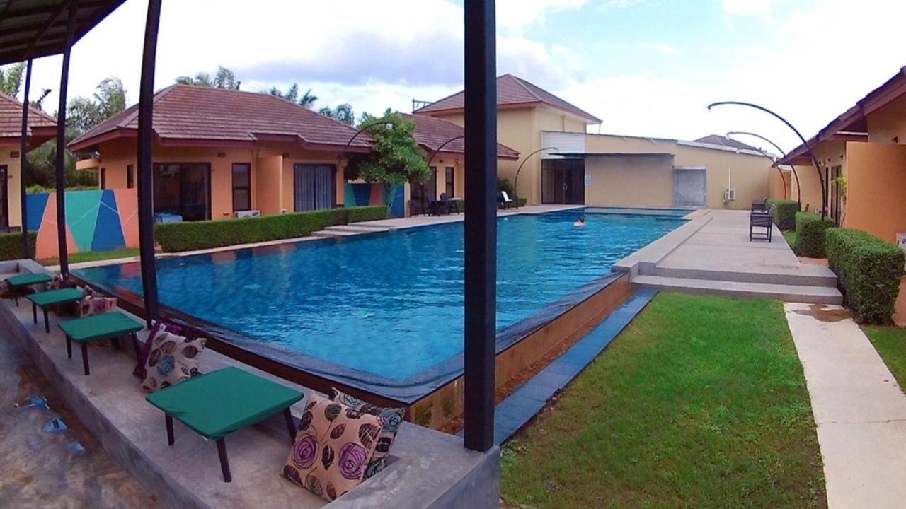 Green Adamas Resort チュンポーン エクステリア 写真
