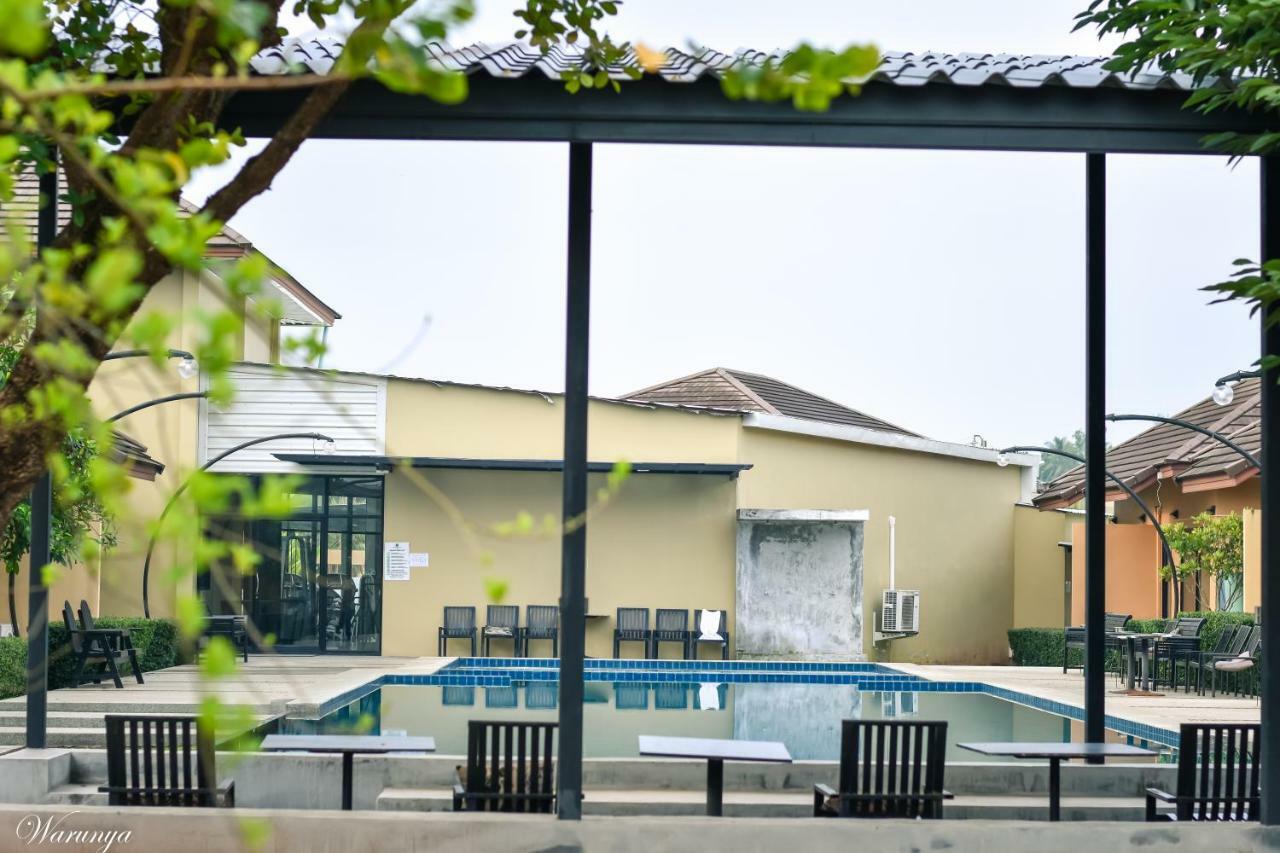 Green Adamas Resort チュンポーン エクステリア 写真
